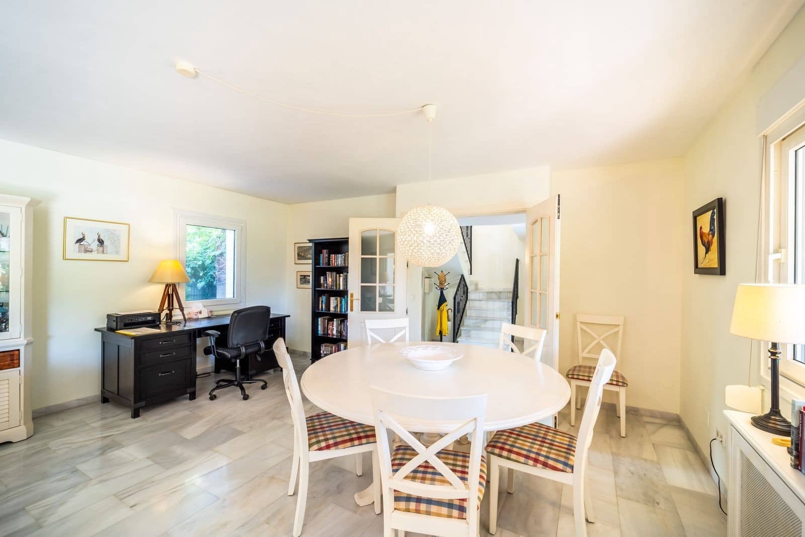 Chalet de 4 habitaciones en Marbella en venta con piscina garaje - 1.950.000 € (Ref: 10054929)