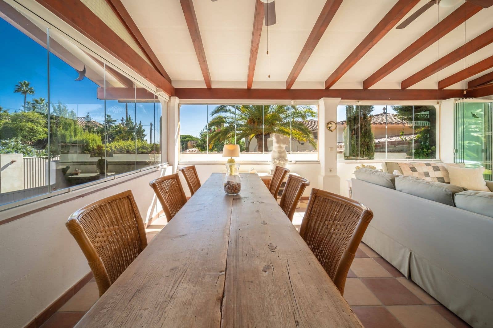Chalet de 4 habitaciones en Marbella en venta con piscina garaje - 1.950.000 € (Ref: 10054929)