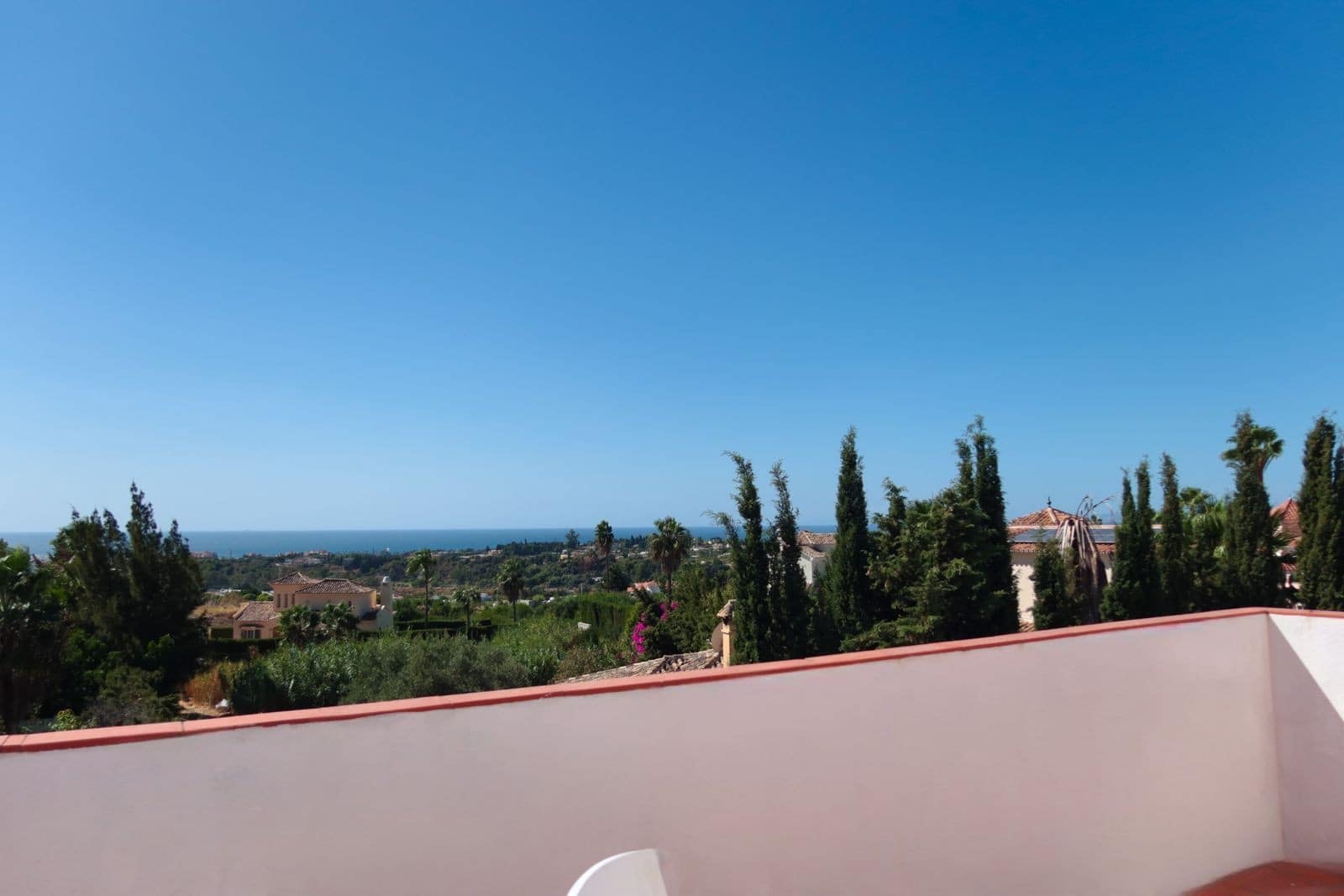 Chalet de 3 habitaciones en El Padrón en venta con piscina garaje - 1.100.000 € (Ref: 10054932)
