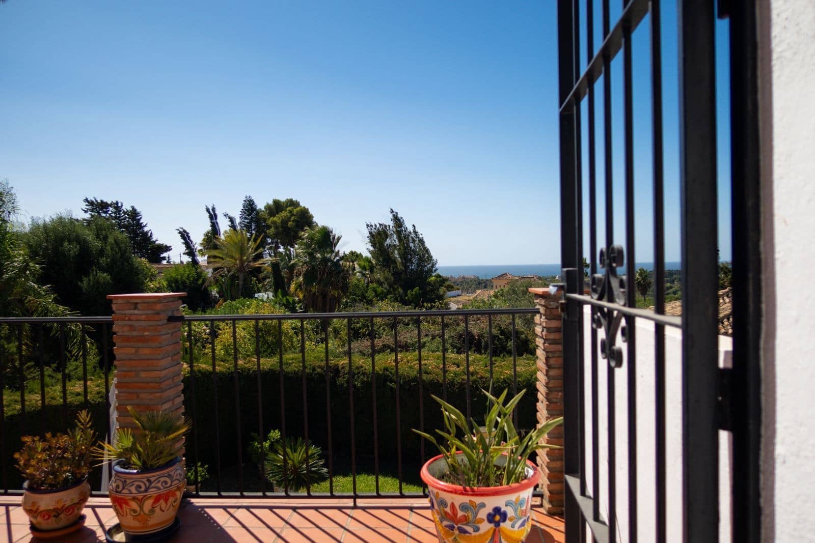 Chalet de 3 habitaciones en El Padrón en venta con piscina garaje - 1.100.000 € (Ref: 10054932)