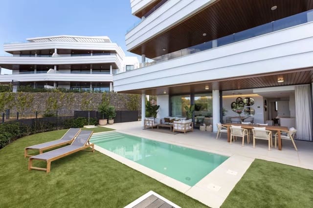3 chambre Appartement à vendre à Fuengirola avec piscine garage - 985 000 € (Ref: 10054933)