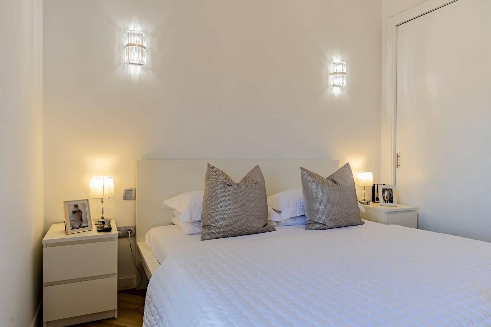 Pareado de 6 habitaciones en Estepona en venta con piscina garaje - 1.200.000 € (Ref: 10054938)