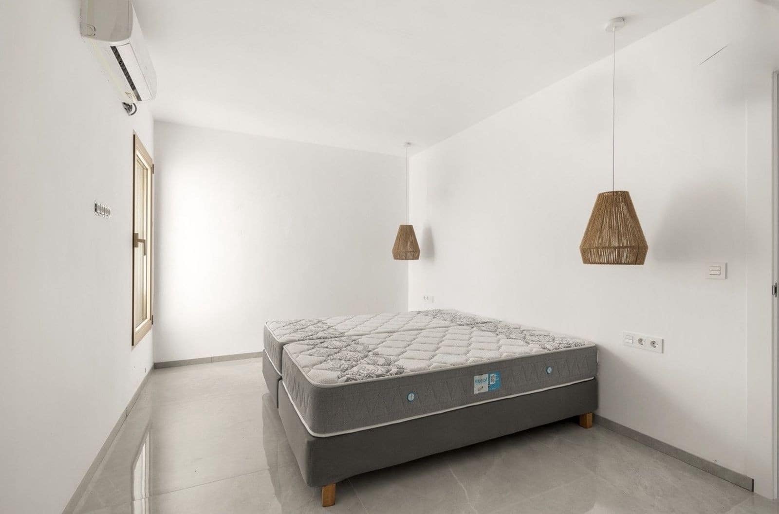 7 sovrum Villa till salu i Casares med pool garage - 1 675 000 € (Ref: 10054939)