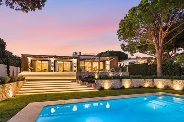 Chalet de 4 habitaciones en Marbella en venta con piscina garaje - 3.295.000 € (Ref: 10054941)
