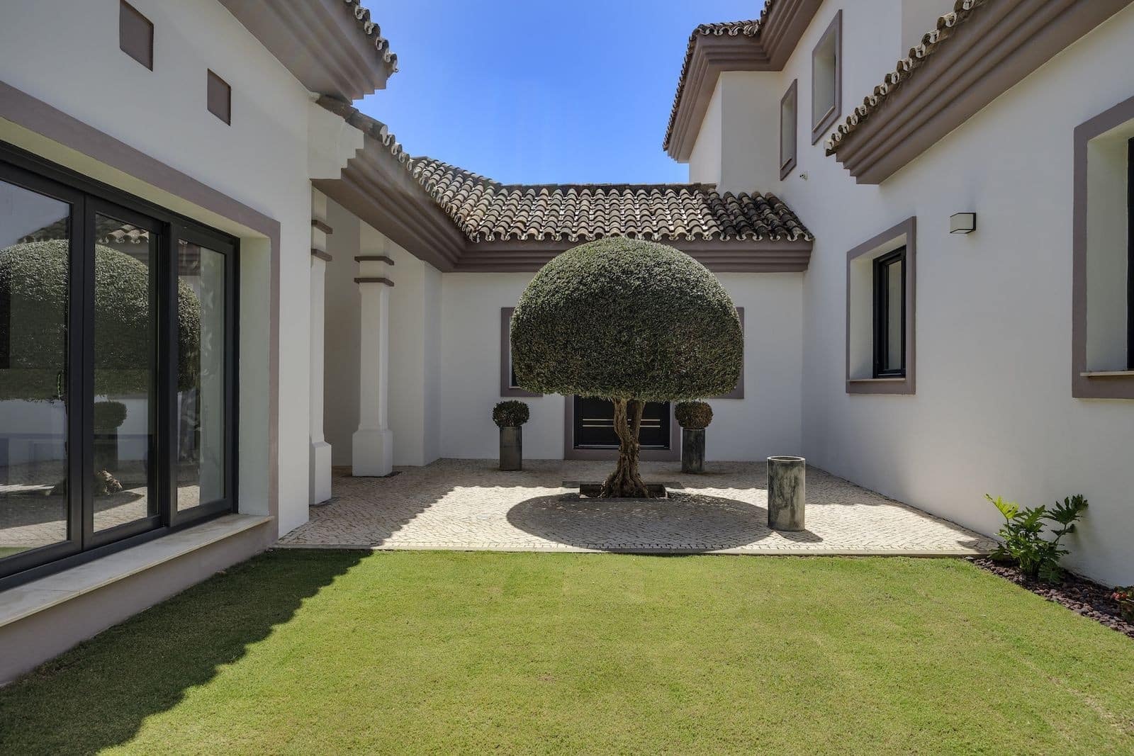 Chalet de 4 habitaciones en Benahavís en venta con piscina garaje - 2.395.000 € (Ref: 10058789)