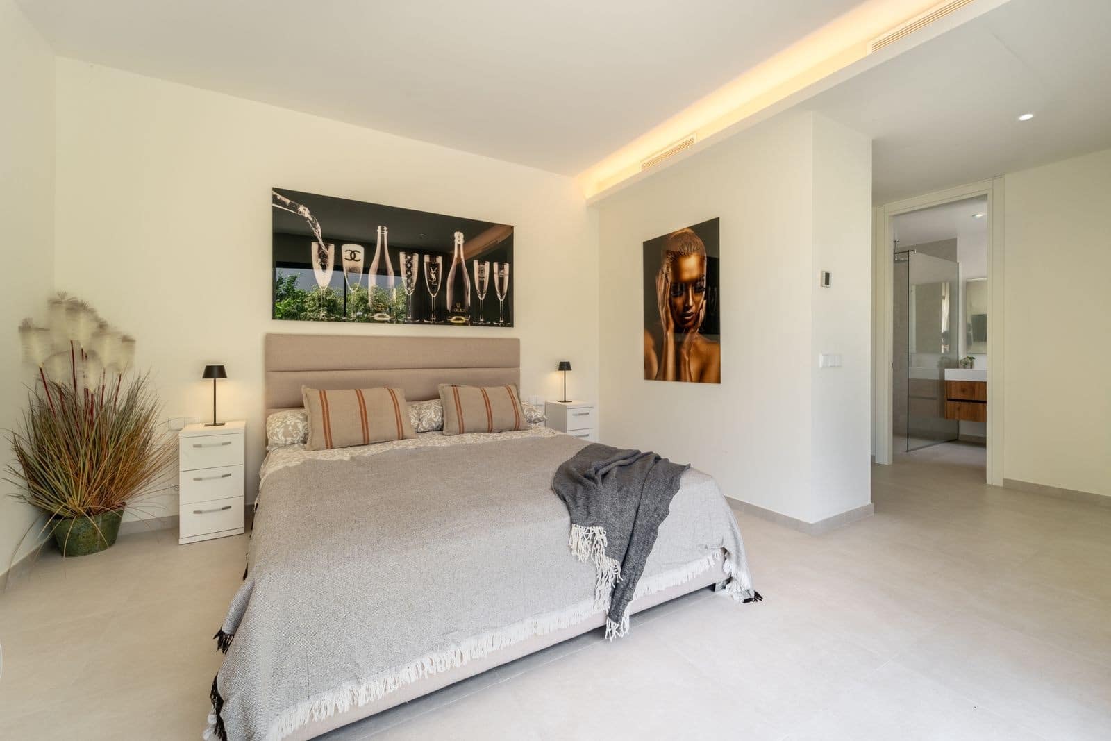 Chalet de 6 habitaciones en Mijas Costa en venta con piscina garaje - 2.395.000 € (Ref: 10058790)