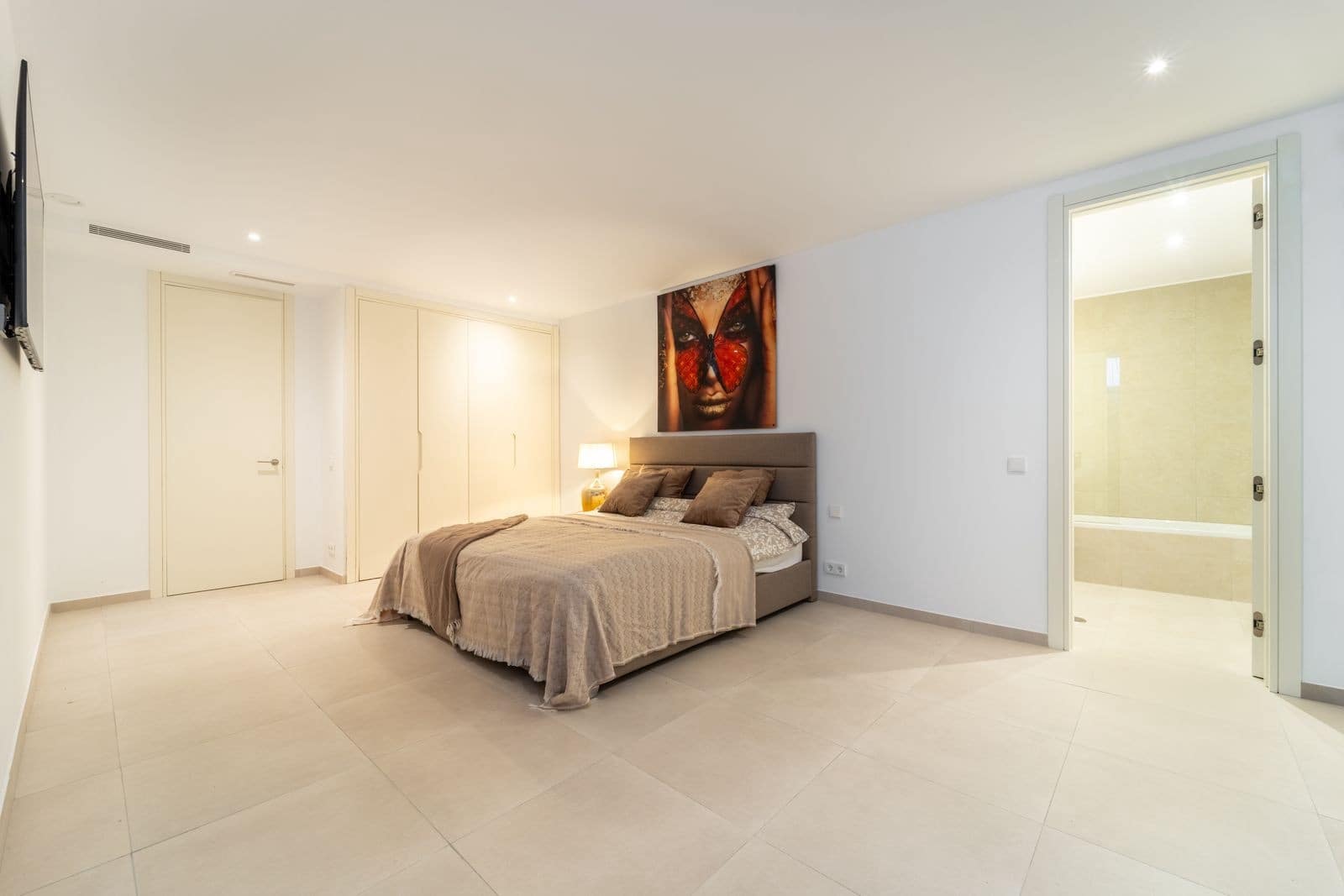 Chalet de 6 habitaciones en Mijas Costa en venta con piscina garaje - 2.395.000 € (Ref: 10058790)