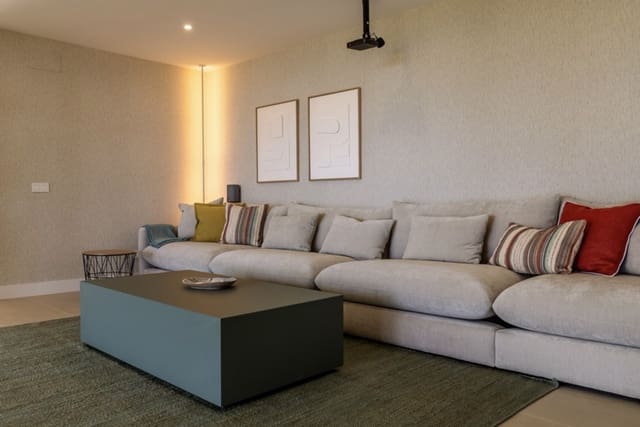 5 Zimmer Villa zu verkaufen in Benahavís mit Pool Garage - 4.280.000 € (Ref: 10061713)