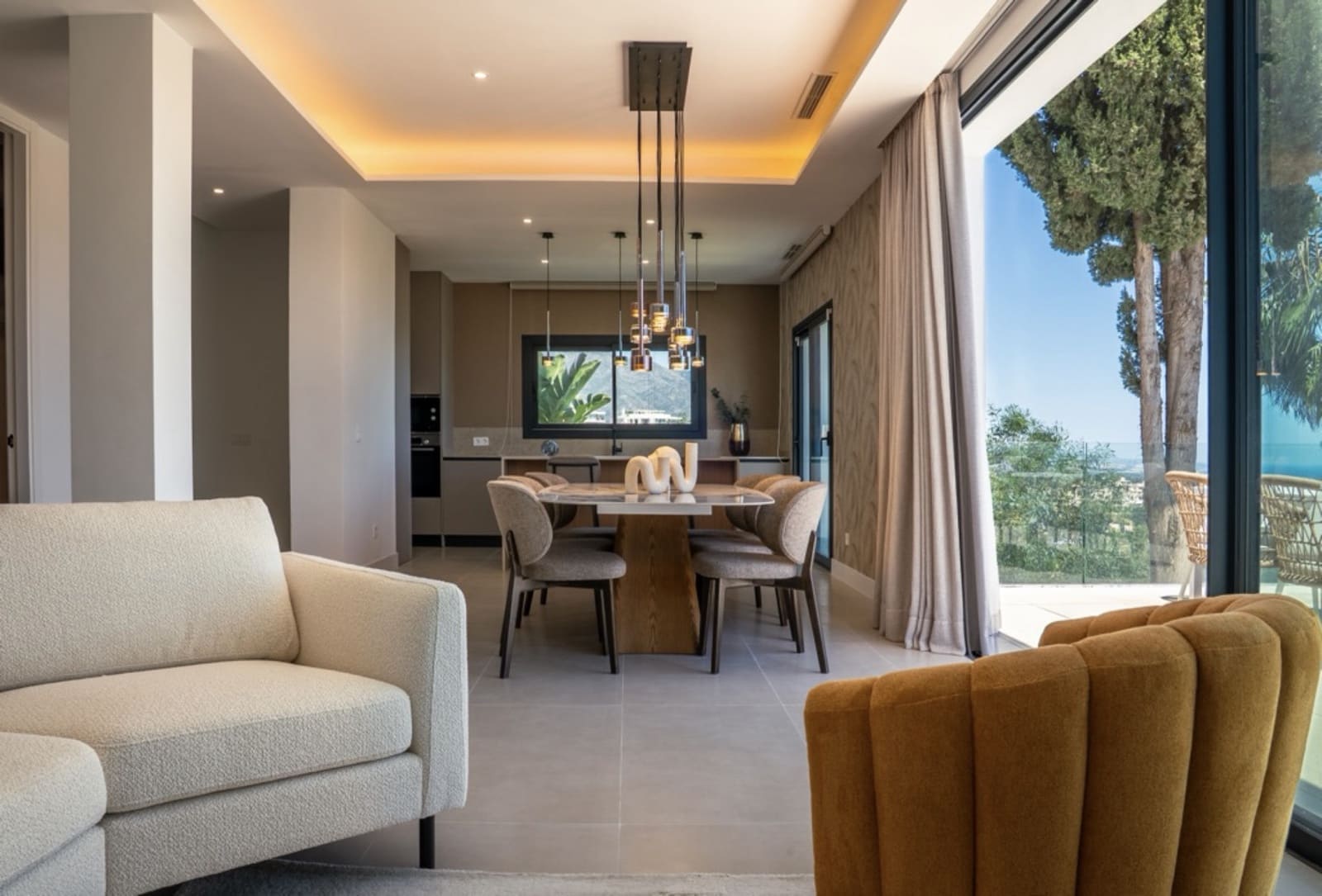 5 Zimmer Villa zu verkaufen in Benahavis mit Pool Garage - 4.280.000 € (Ref: 10061713)