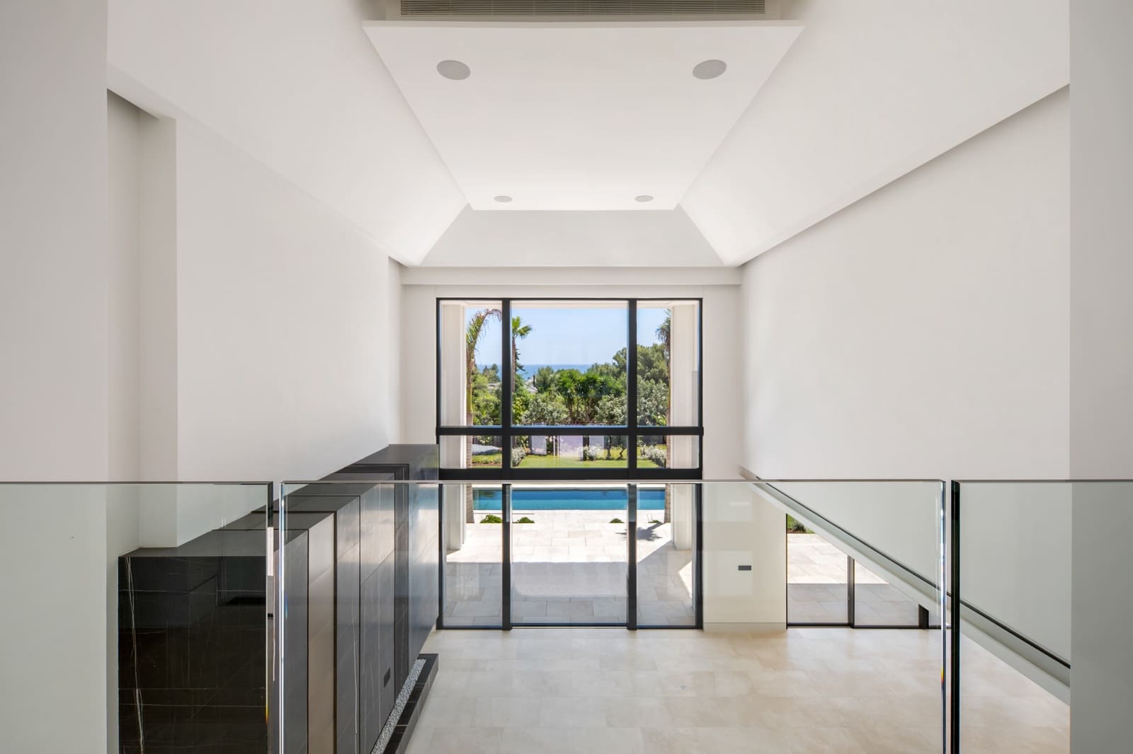 6 slaapkamer Villa te koop in Marbella met zwembad garage - € 9.300.000 (Ref: 10067692)