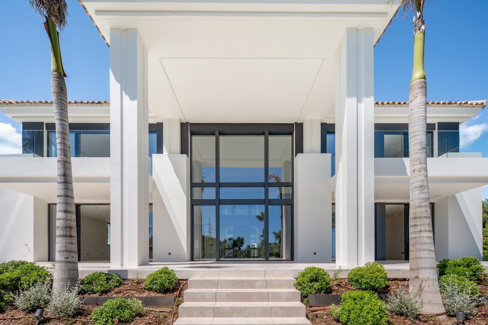 6 slaapkamer Villa te koop in Marbella met zwembad garage - € 9.300.000 (Ref: 10067692)