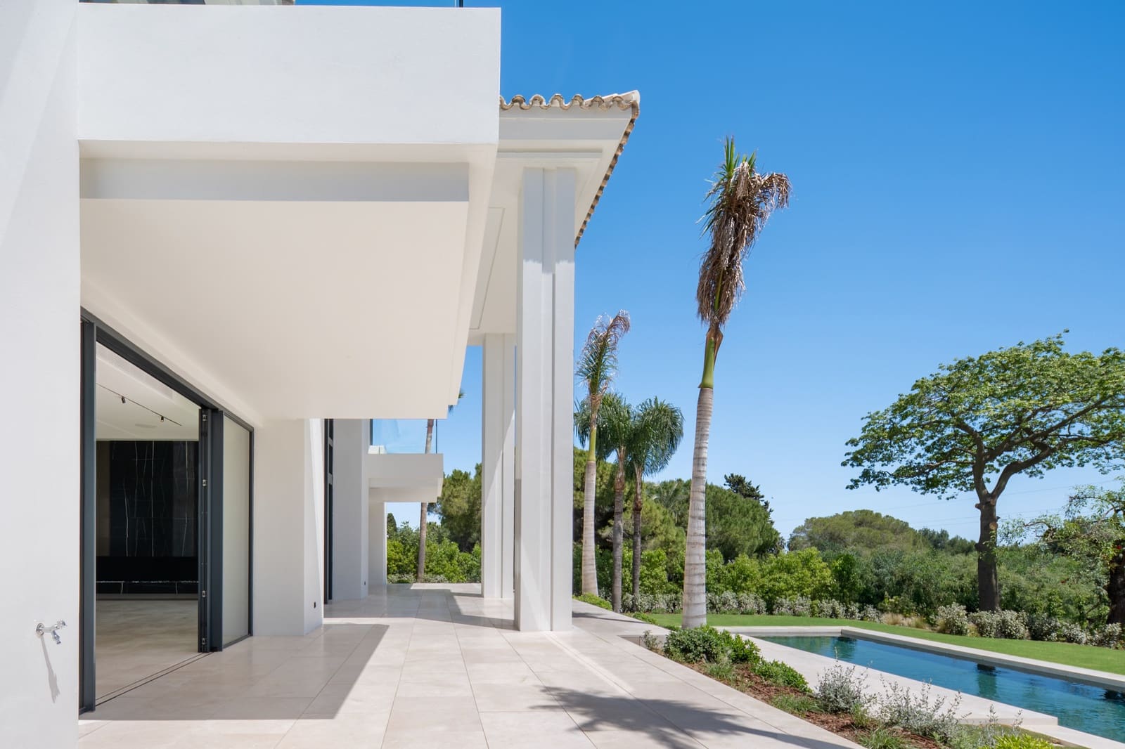 6 slaapkamer Villa te koop in Marbella met zwembad garage - € 9.300.000 (Ref: 10067692)