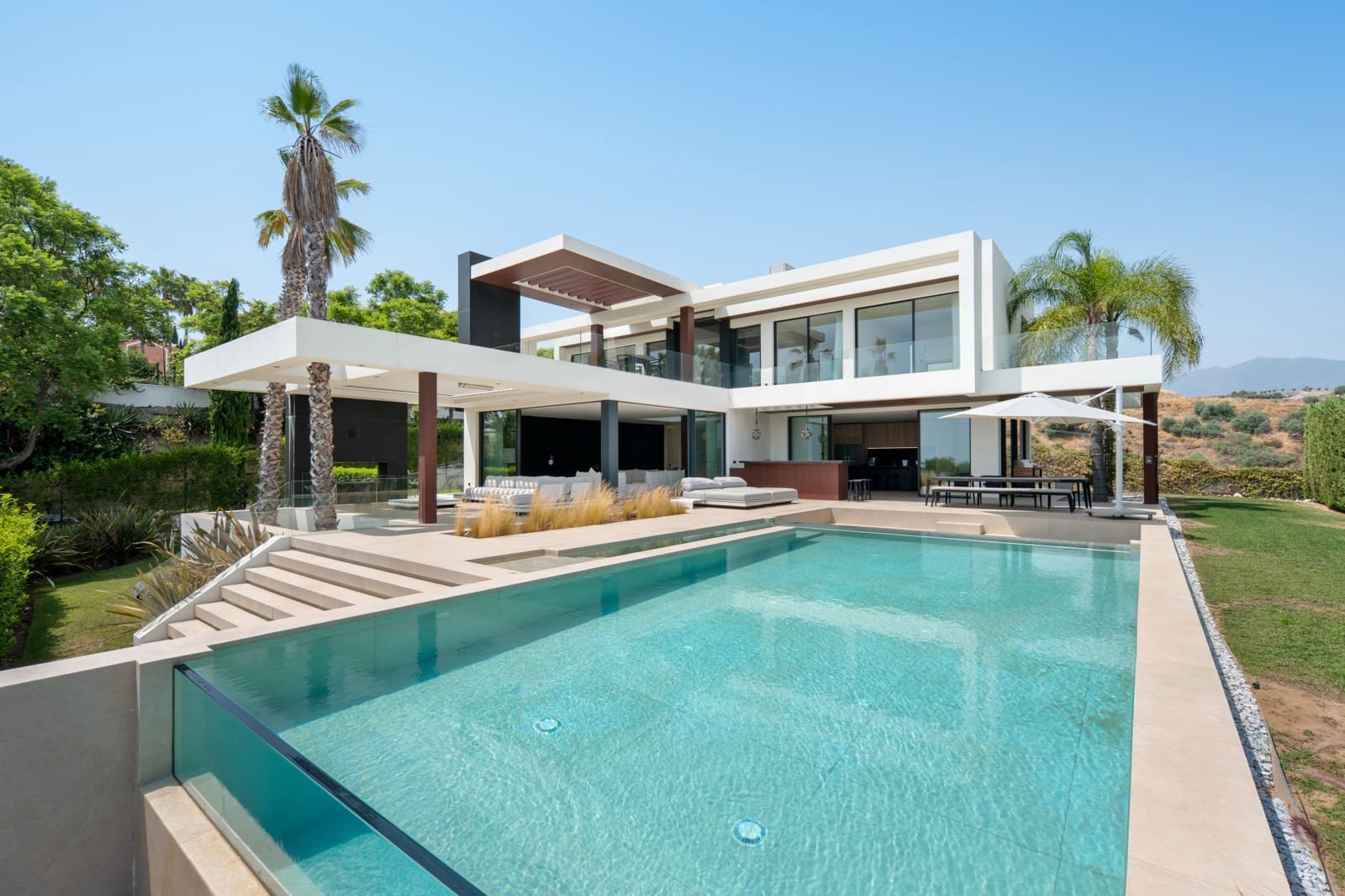 Chalet de 5 habitaciones en Los Flamingos en venta con piscina garaje - 4.200.000 € (Ref: 10067695)