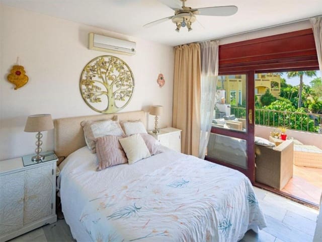 4 chambre Villa/Maison à vendre à Marbella avec piscine garage - 1 100 000 € (Ref: 10067696)