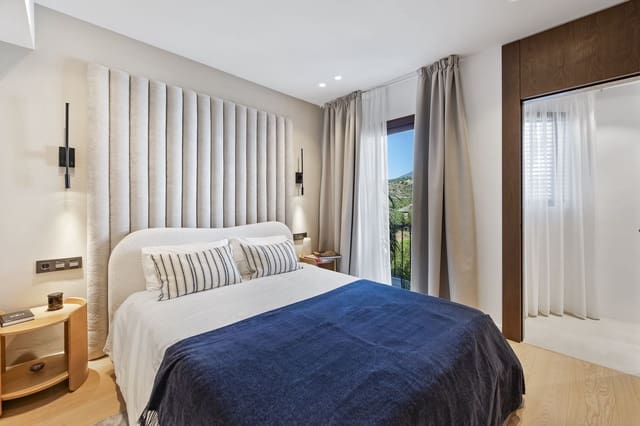 3 chambre Maison de Ville à vendre à Benahavís avec piscine garage - 750 000 € (Ref: 10067697)