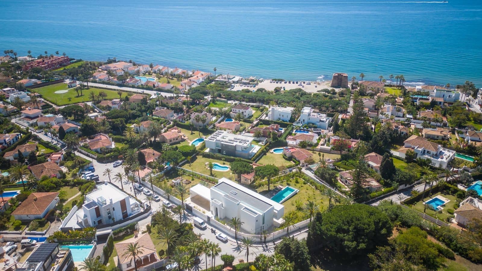 6 Zimmer Villa zu verkaufen in Marbella mit Pool Garage - 4.775.000 € (Ref: 10072550)