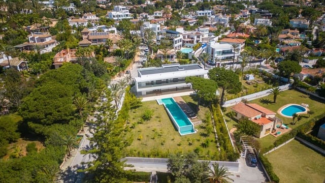 6 Zimmer Villa zu verkaufen in Marbella mit Pool Garage - 4.775.000 € (Ref: 10072550)