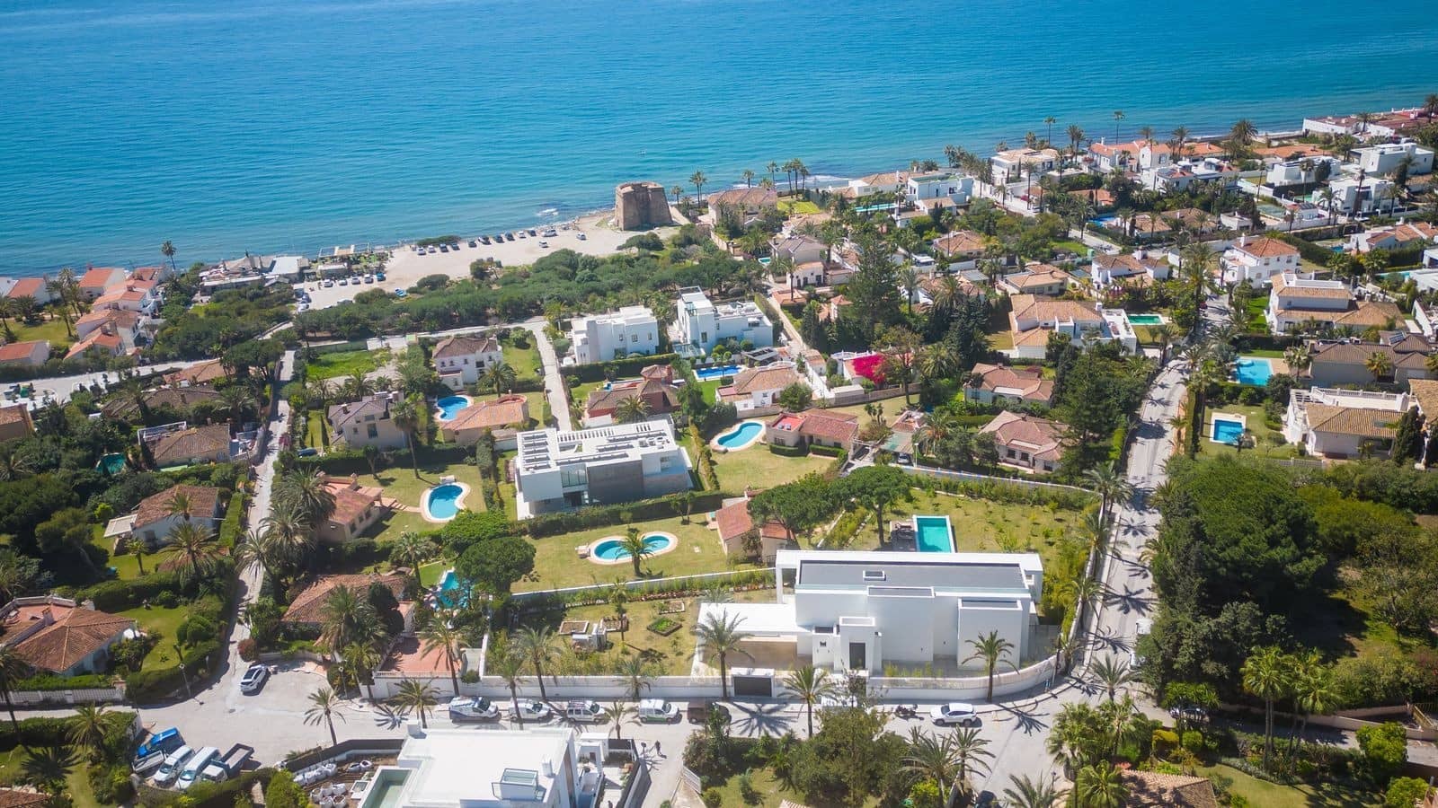 6 Zimmer Villa zu verkaufen in Marbella mit Pool Garage - 4.775.000 € (Ref: 10072550)