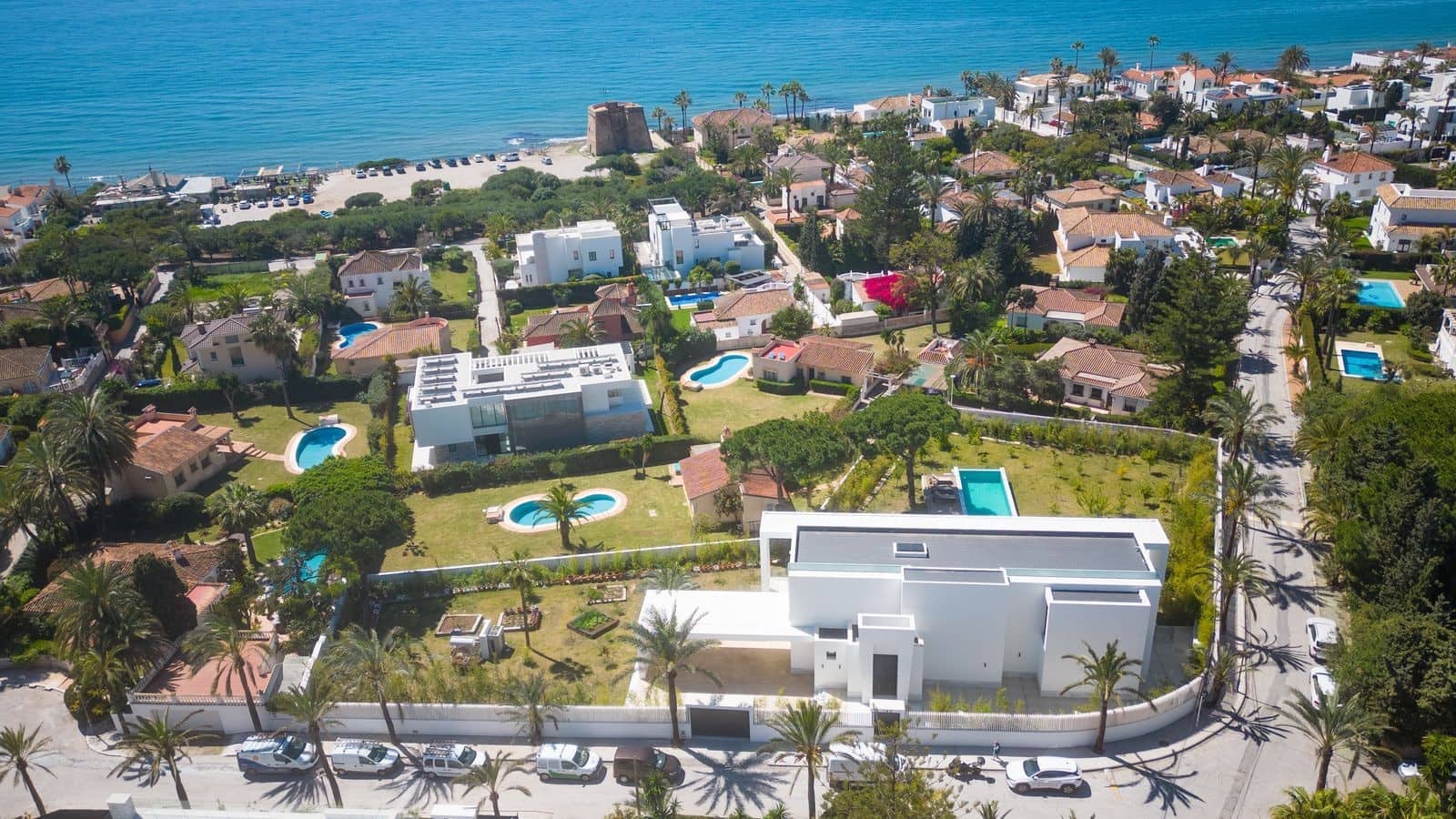 6 Zimmer Villa zu verkaufen in Marbella mit Pool Garage - 4.775.000 € (Ref: 10072550)