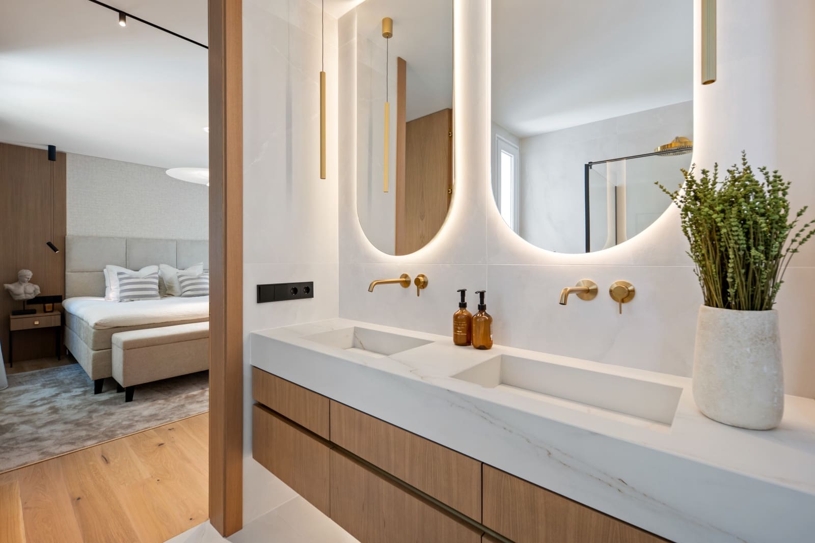 3 chambre Penthouse à vendre à Marbella avec piscine garage - 1 649 500 € (Ref: 10075498)