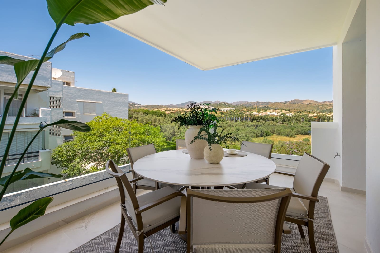 3 chambre Penthouse à vendre à Marbella avec piscine garage - 1 649 500 € (Ref: 10075498)