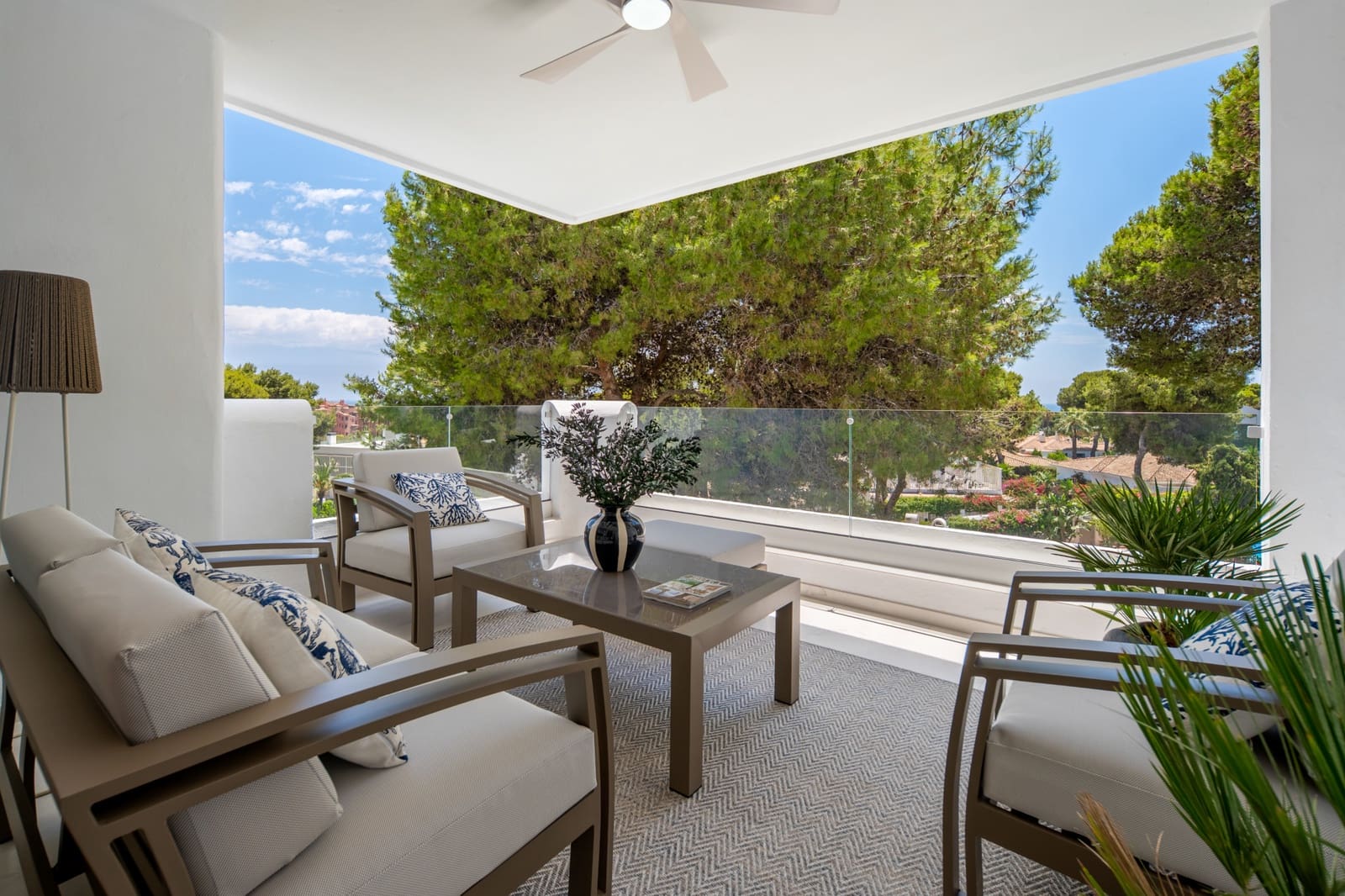 3 chambre Penthouse à vendre à Marbella avec piscine garage - 1 649 500 € (Ref: 10075498)