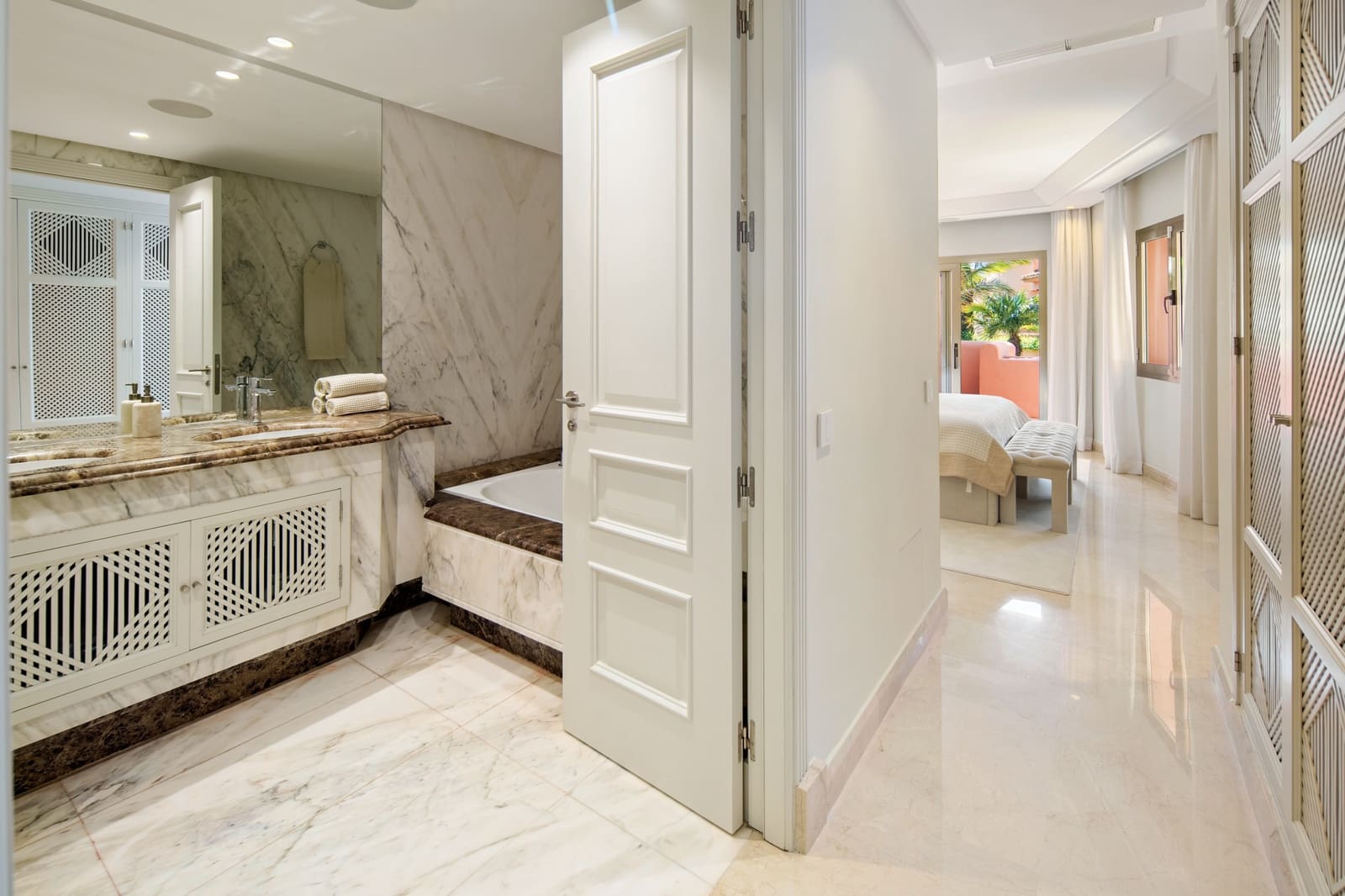 3 slaapkamer Penthouse te koop in Marbella met zwembad garage - € 4.250.000 (Ref: 10075501)