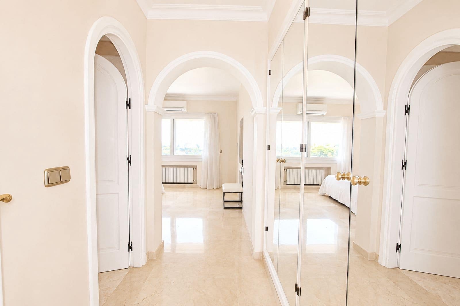 4 slaapkamer Villa te koop in Marbella met zwembad garage - € 1.500.000 (Ref: 10078062)