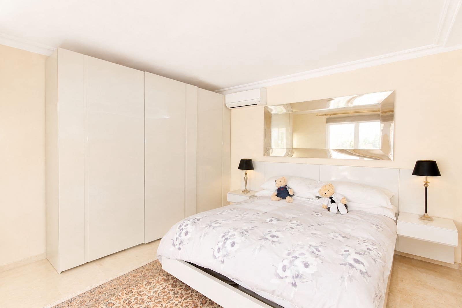 4 slaapkamer Villa te koop in Marbella met zwembad garage - € 1.500.000 (Ref: 10078062)