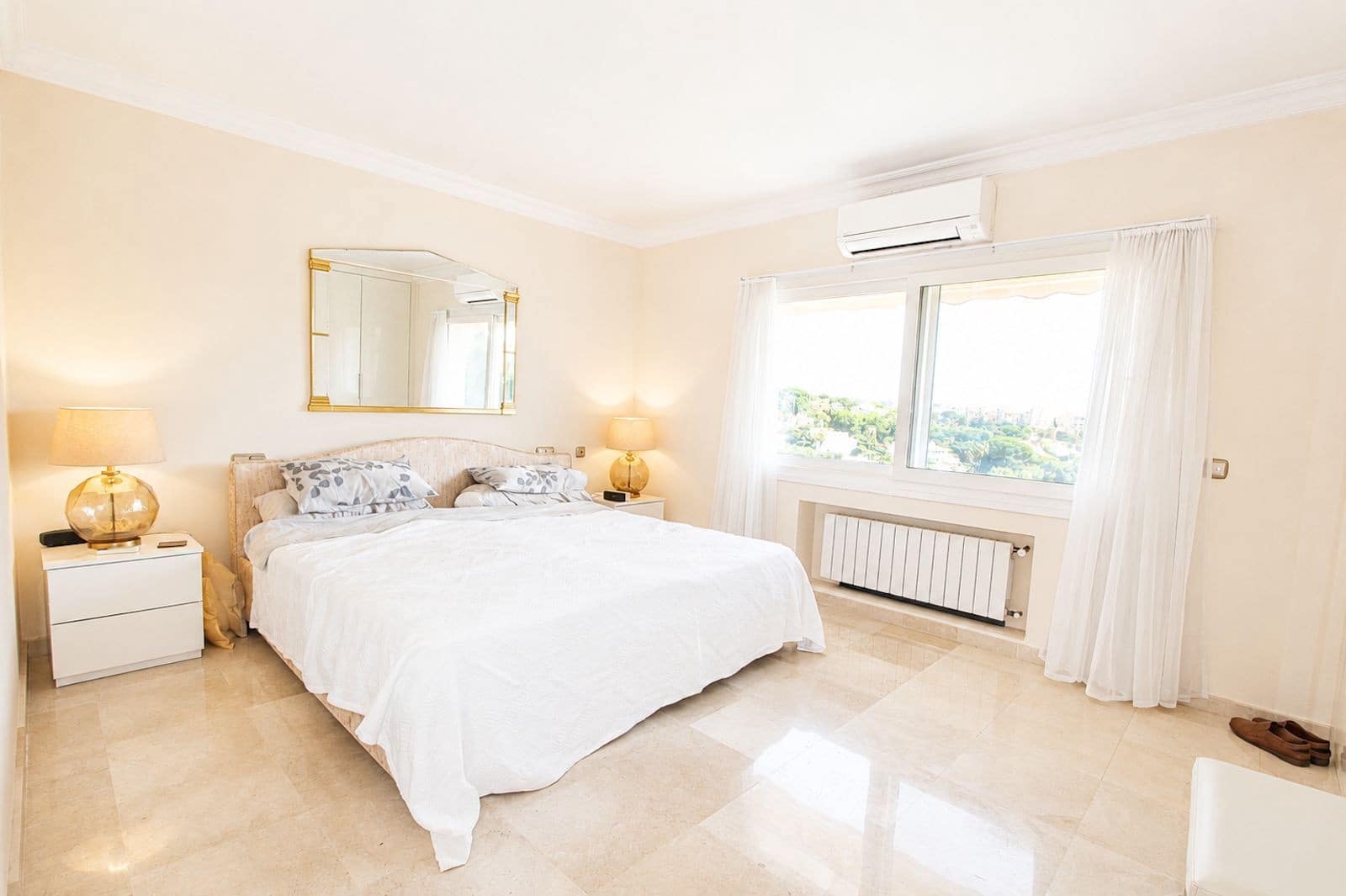 4 slaapkamer Villa te koop in Marbella met zwembad garage - € 1.500.000 (Ref: 10078062)