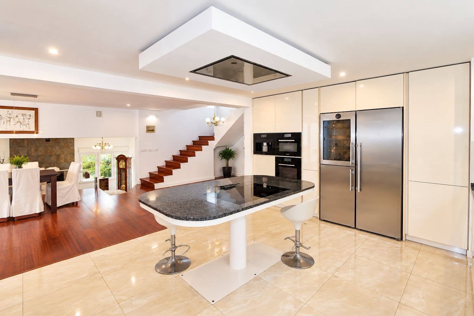 Chalet de 3 habitaciones en Marbella en venta con piscina garaje - 1.200.000 € (Ref: 10080983)