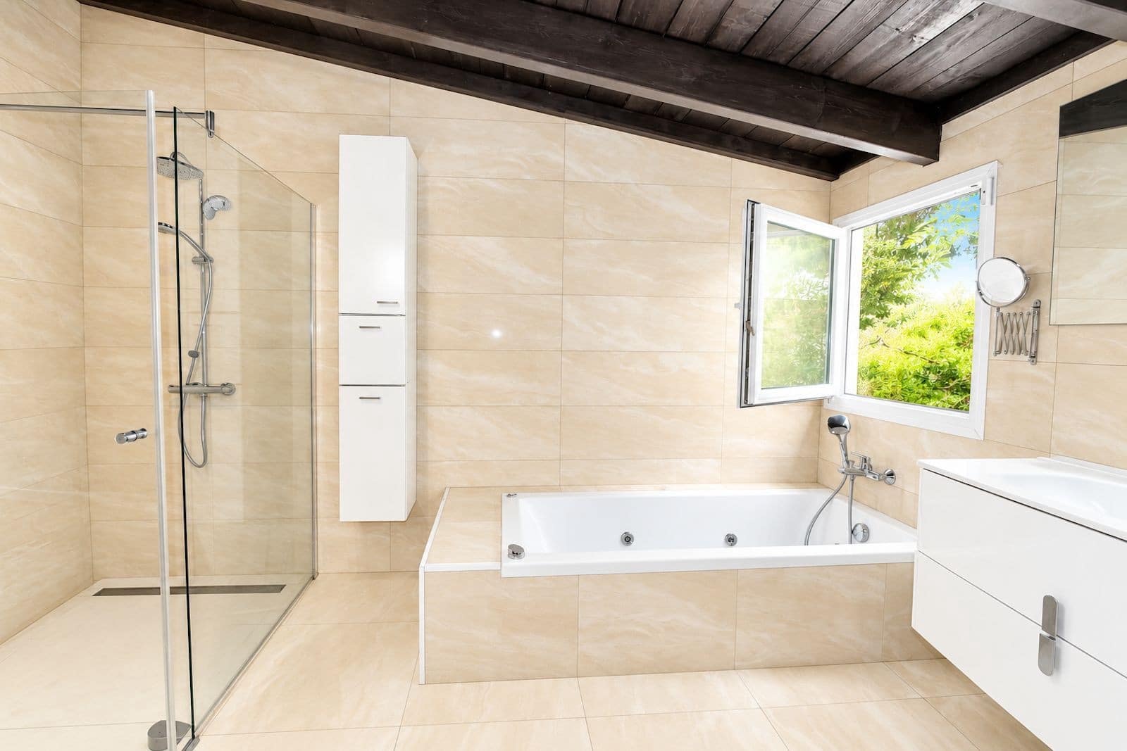Chalet de 3 habitaciones en Marbella en venta con piscina garaje - 1.200.000 € (Ref: 10080983)