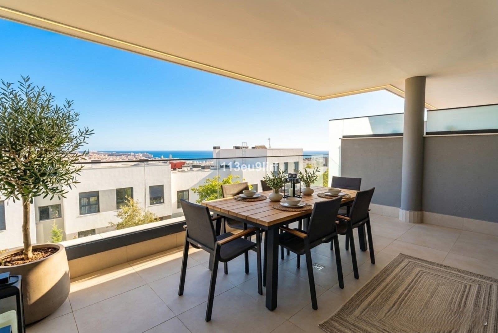 3 sovrum Lägenhet till salu i Estepona med pool garage - 675 000 € (Ref: 10085937)