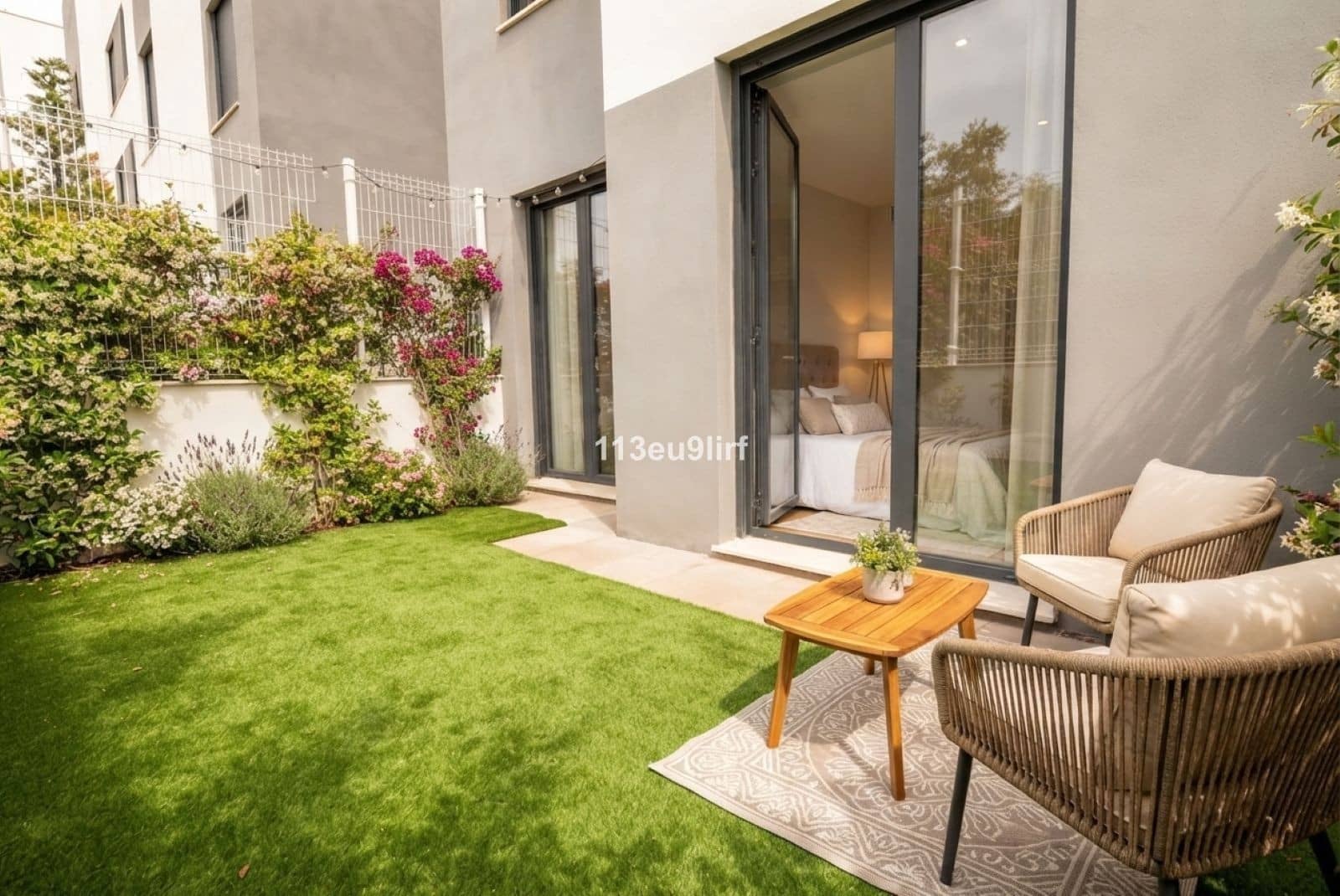 3 sovrum Lägenhet till salu i Estepona med pool garage - 675 000 € (Ref: 10085937)