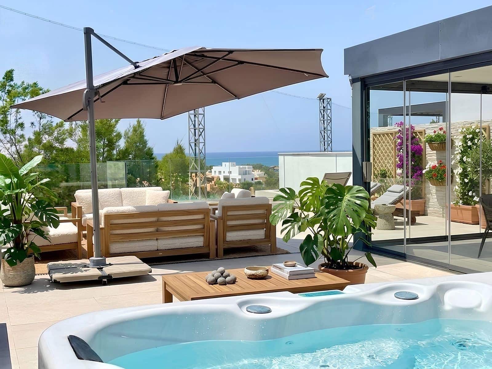 Ático de 3 habitaciones en Marbella en venta con piscina garaje - 919.000 € (Ref: 10085938)
