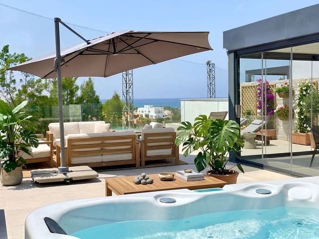 Ático de 3 habitaciones en Marbella en venta con piscina garaje - 919.000 € (Ref: 10085938)