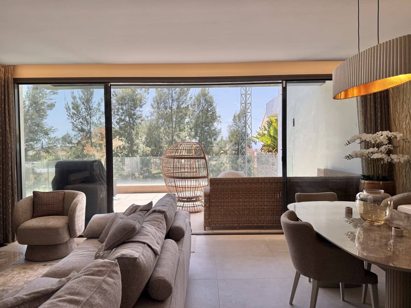 Ático de 3 habitaciones en Marbella en venta con piscina garaje - 919.000 € (Ref: 10085938)