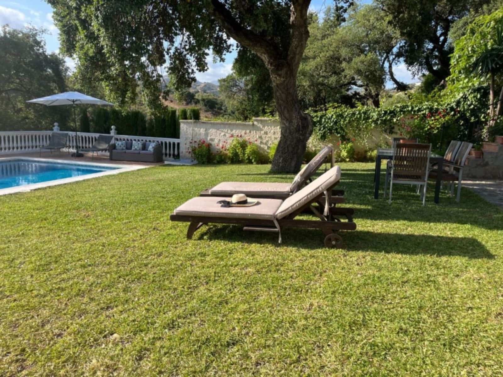 5 sovrum Villa till salu i Marbella med pool garage - 1 175 000 € (Ref: 10085942)