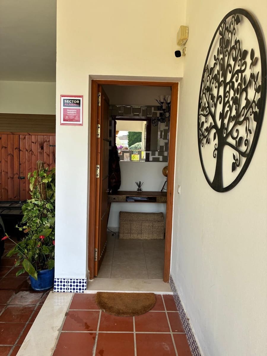 4 sypialnia Willa na sprzedaż w Mijas Costa z basenem garażem - 1 325 000 € (Ref: 10085943)