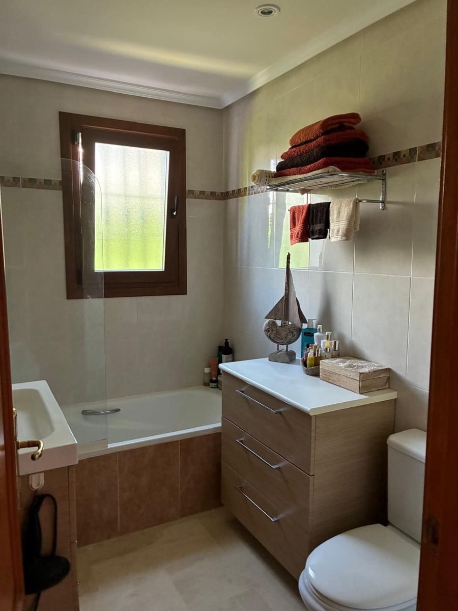 4 sypialnia Willa na sprzedaż w Mijas Costa z basenem garażem - 1 325 000 € (Ref: 10085943)