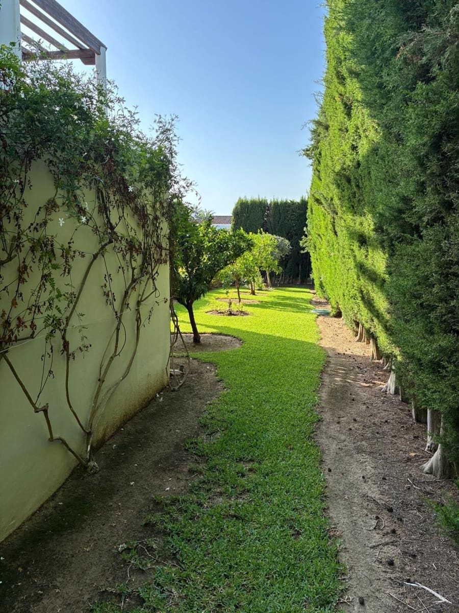4 sypialnia Willa na sprzedaż w Mijas Costa z basenem garażem - 1 325 000 € (Ref: 10085943)