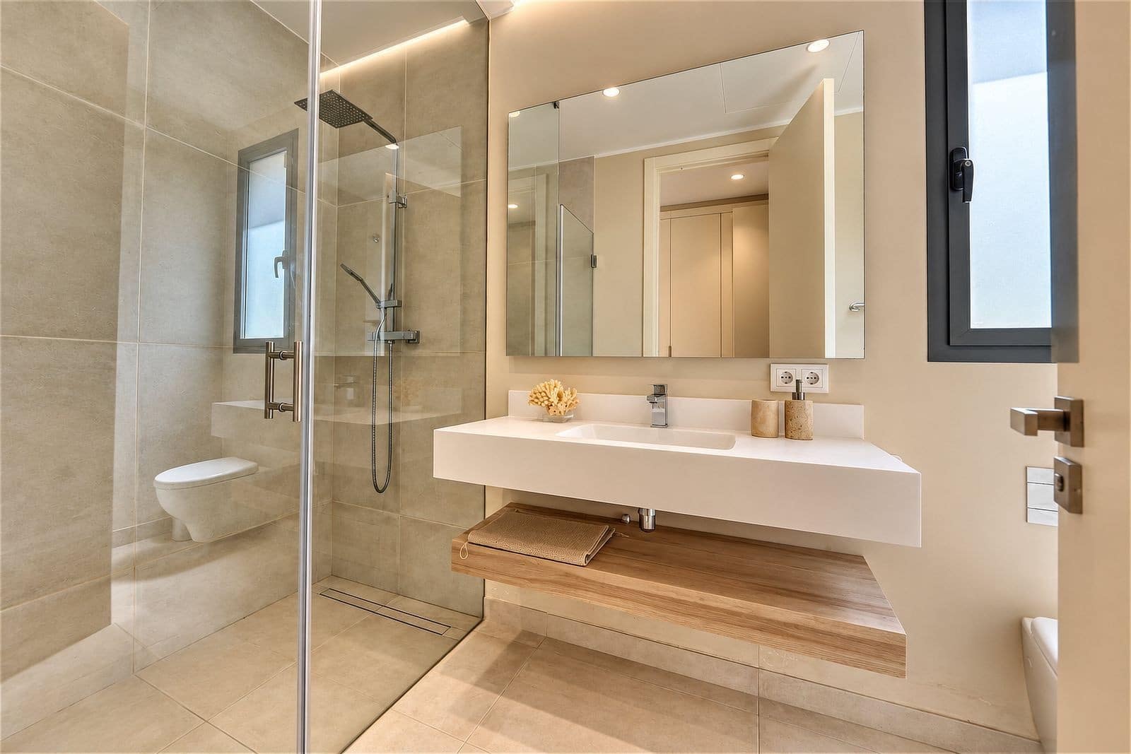 4 slaapkamer Villa te koop in Atalaya-Isdabe met zwembad garage - € 1.995.000 (Ref: 10089423)