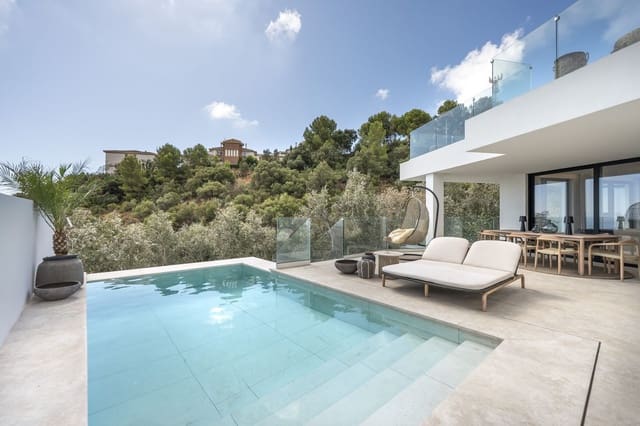 5 chambre Villa/Maison à vendre à Benalmádena avec piscine garage - 2 100 000 € (Ref: 10094404)