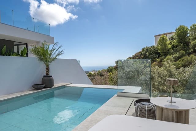 5 chambre Villa/Maison à vendre à Benalmádena avec piscine garage - 2 100 000 € (Ref: 10094404)