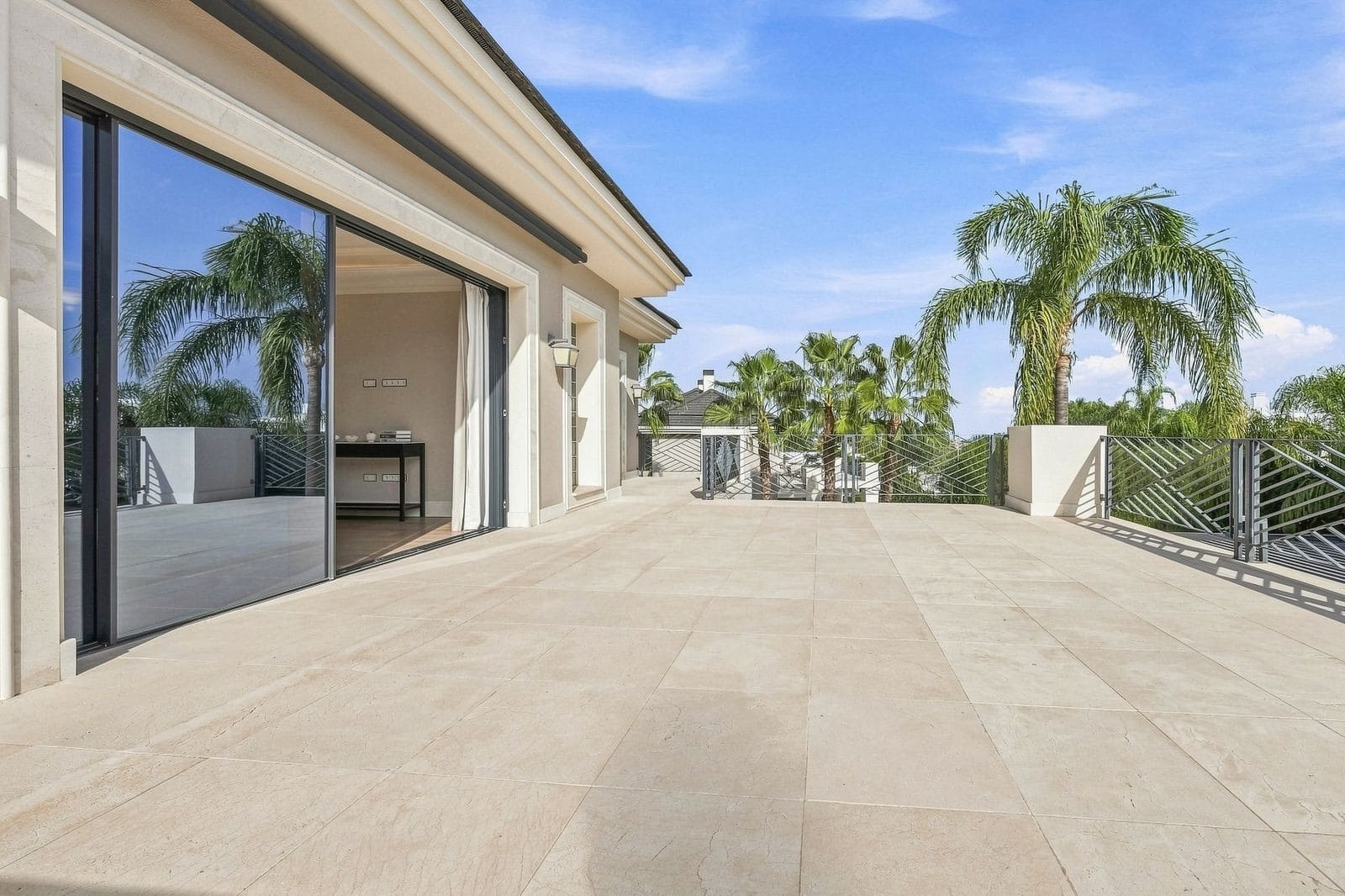 6 chambre Villa/Maison à vendre à Los Flamingos avec piscine garage - 4 499 000 € (Ref: 10094409)