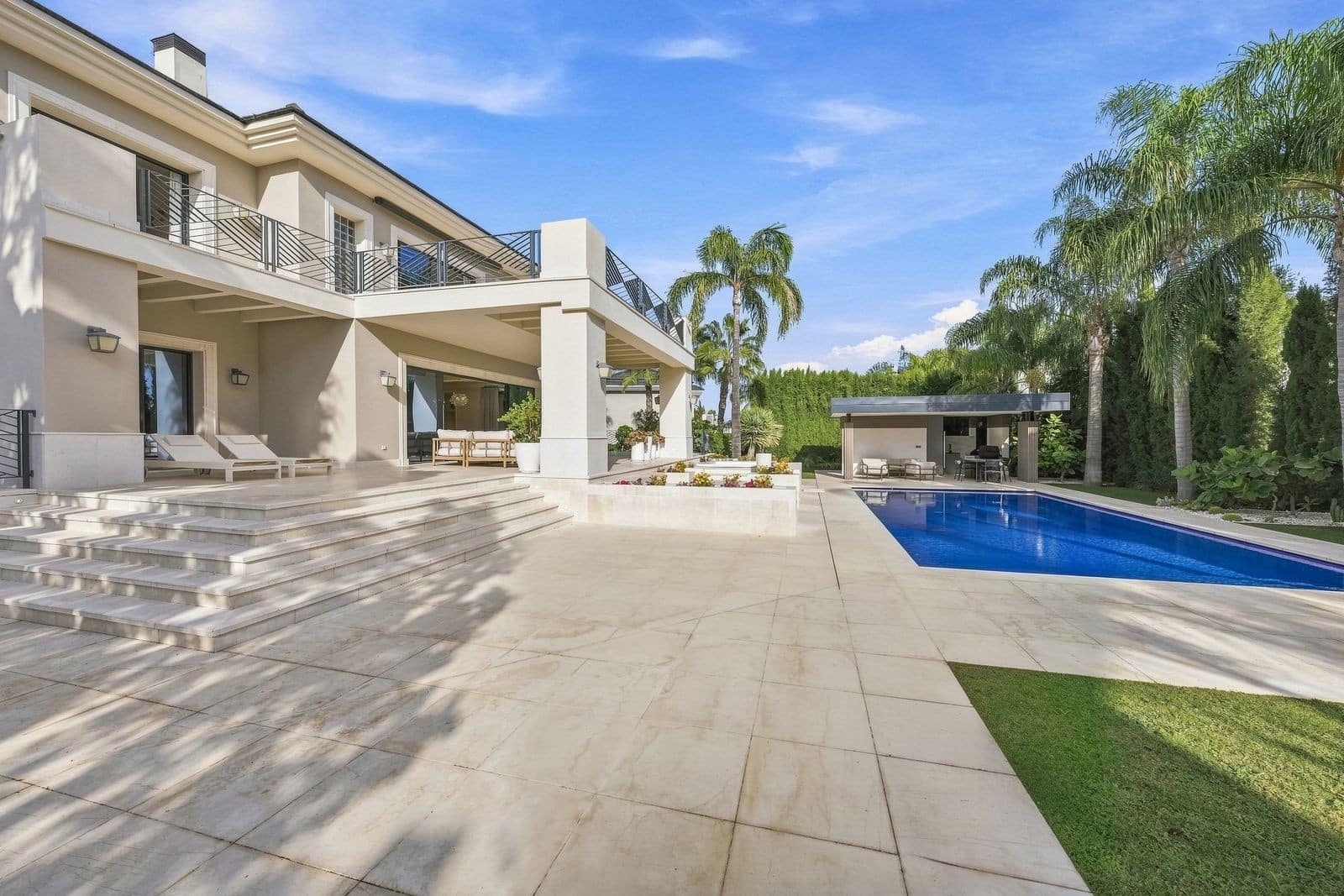 6 chambre Villa/Maison à vendre à Los Flamingos avec piscine garage - 4 499 000 € (Ref: 10094409)