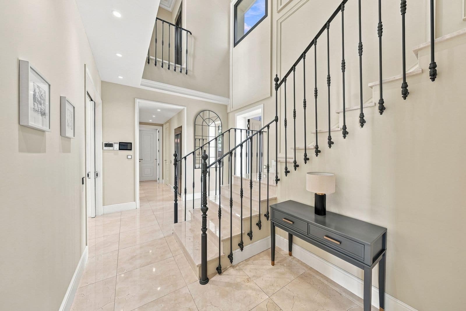 6 chambre Villa/Maison à vendre à Los Flamingos avec piscine garage - 4 499 000 € (Ref: 10094409)