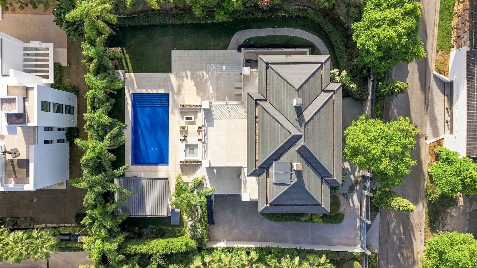 6 chambre Villa/Maison à vendre à Los Flamingos avec piscine garage - 4 499 000 € (Ref: 10094409)
