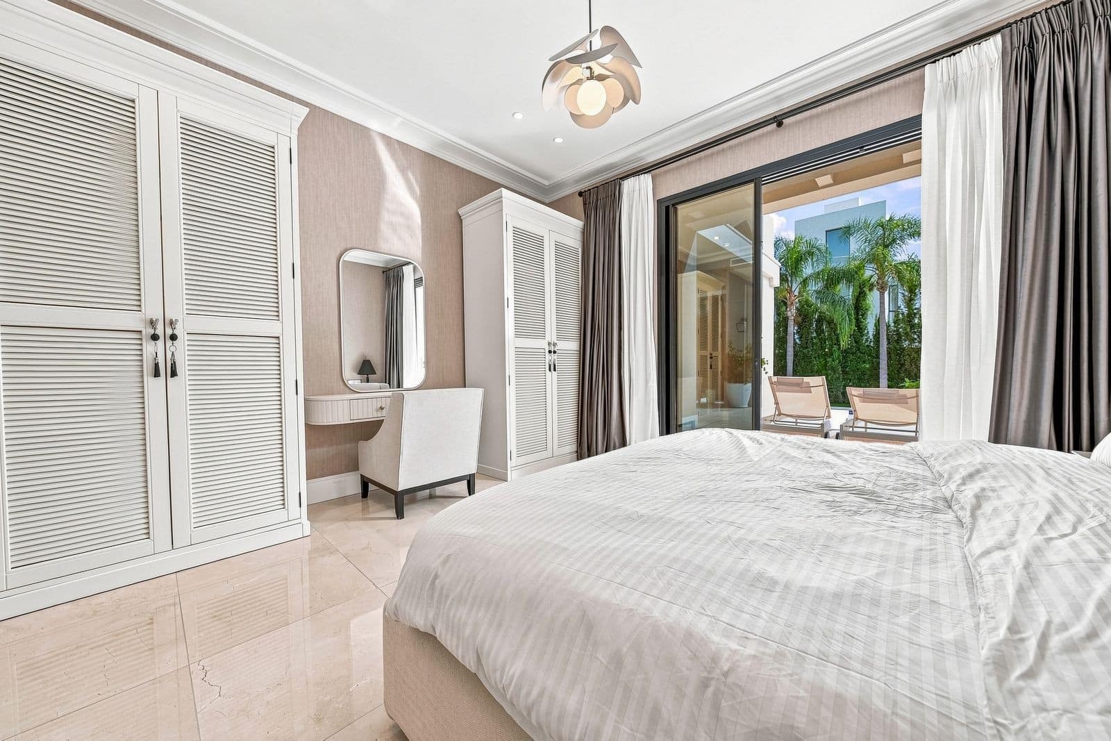 6 chambre Villa/Maison à vendre à Los Flamingos avec piscine garage - 4 499 000 € (Ref: 10094409)