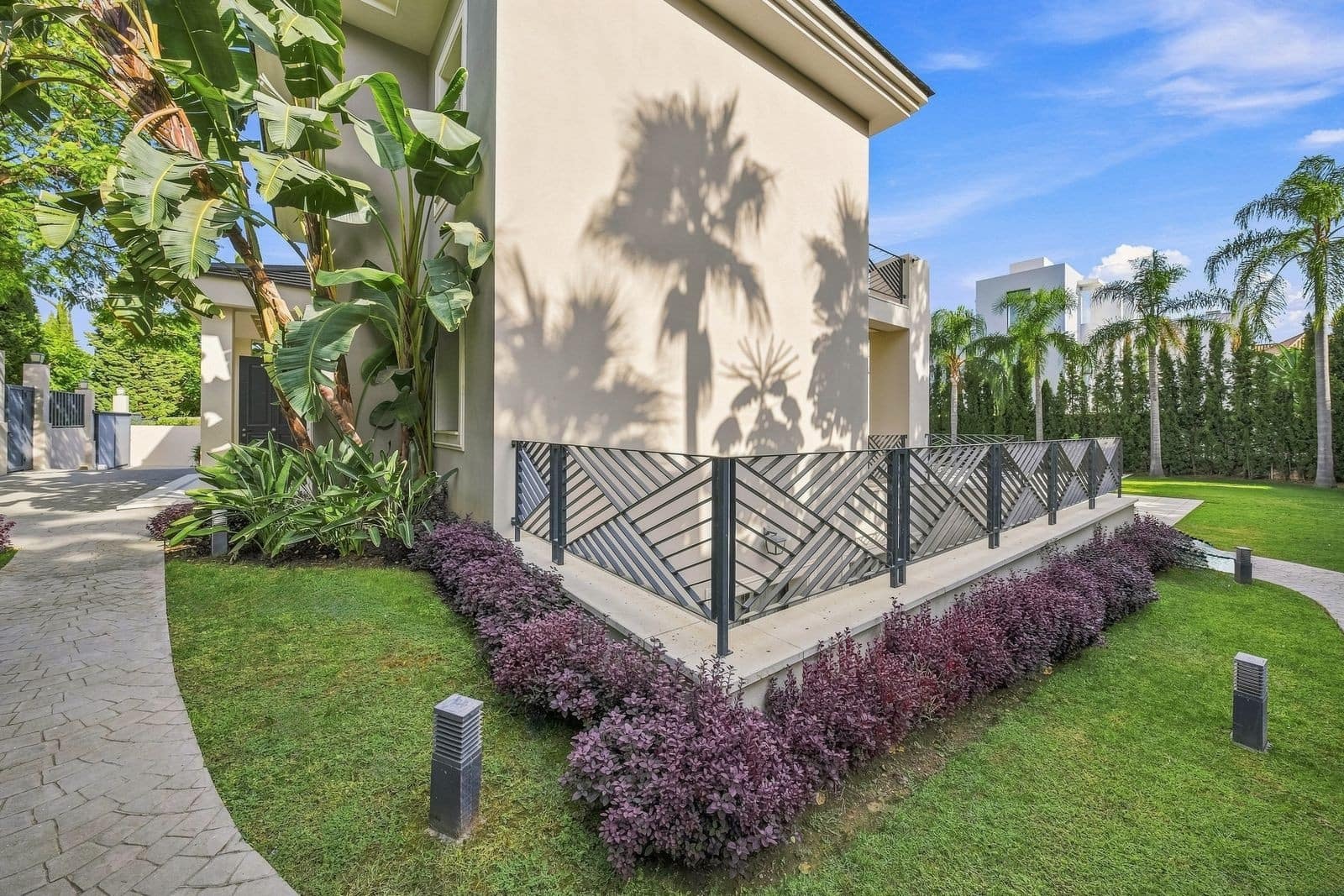 6 chambre Villa/Maison à vendre à Los Flamingos avec piscine garage - 4 499 000 € (Ref: 10094409)